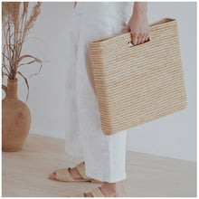 Load image into Gallery viewer, MIKANU HANDBAG EMMA