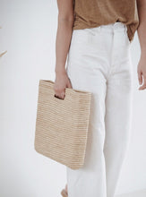 Load image into Gallery viewer, MIKANU HANDBAG EMMA