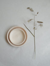 Load image into Gallery viewer, MIKANU WOODEN PLATE - JUNA