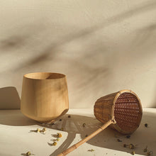 Load image into Gallery viewer, MIKANU AKI TEA MUG