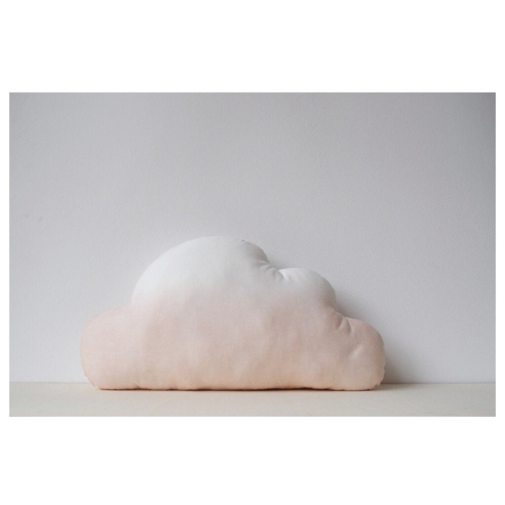 MIKANU Cloud Shaped Cushion
