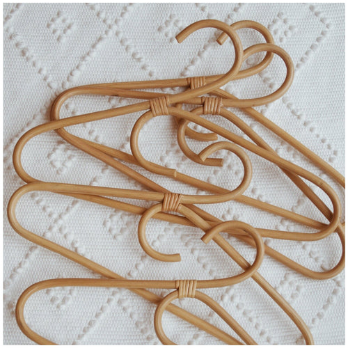MIKANU BAMBOO HANGER