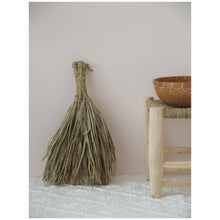 Load image into Gallery viewer, MIKANU HAND BROOM
