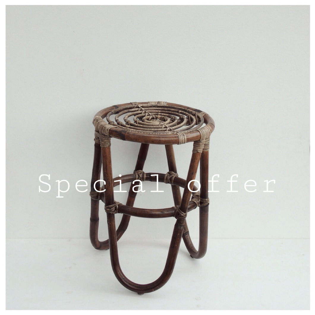 MIKANU SPECIAL OFFER - RATTAN STOOL ANTIQUE