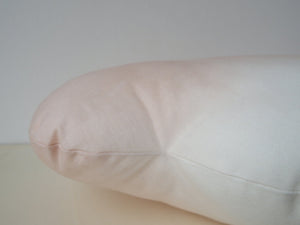 MIKANU Cloud Shaped Cushion