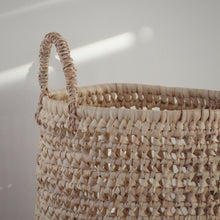 Load image into Gallery viewer, MIKANU KNITTED BASKET